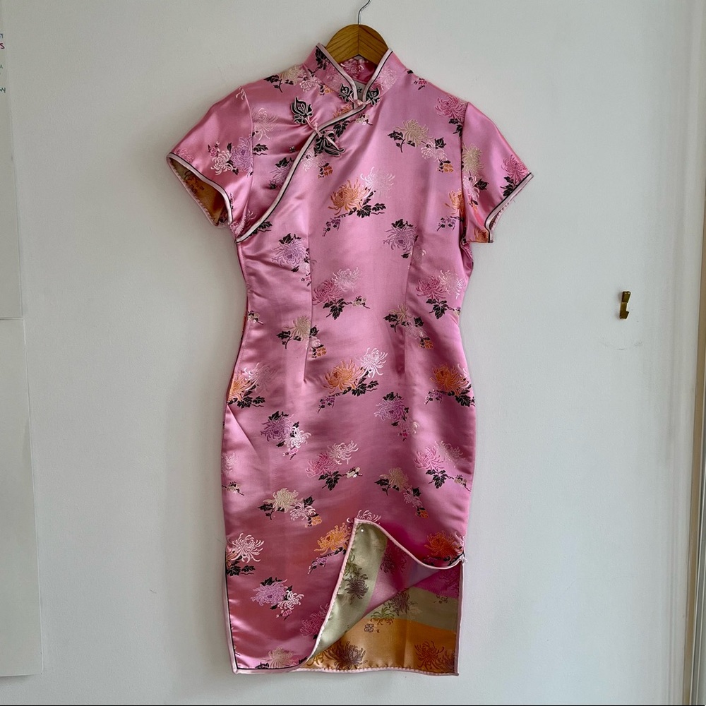 Pink Floral Pattered Kimono Mini Dress